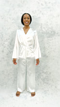 Load image into Gallery viewer, White Bridal Pyjama Set
